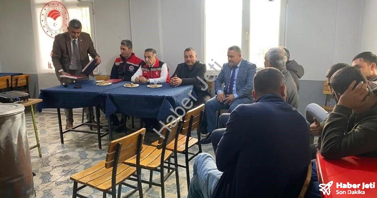 "Aydın'da Tarımsal Seferberlik: 17 İlçede Eş Zamanlı Üretici Buluşması" başlıklı haber için fotoreal